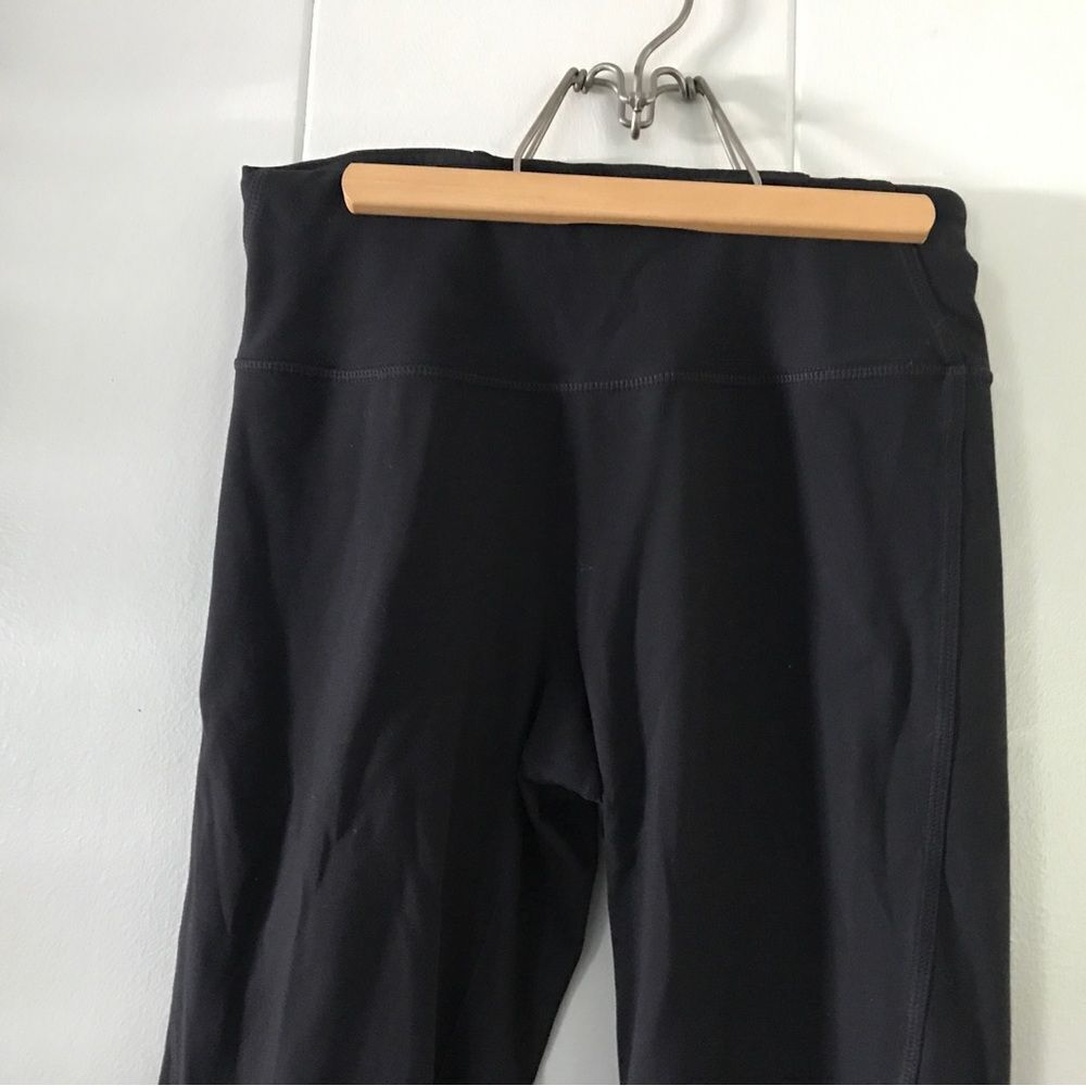 4 for $20 Prana Capri Leggings with Open Sides (S) - Picture 5 of 11